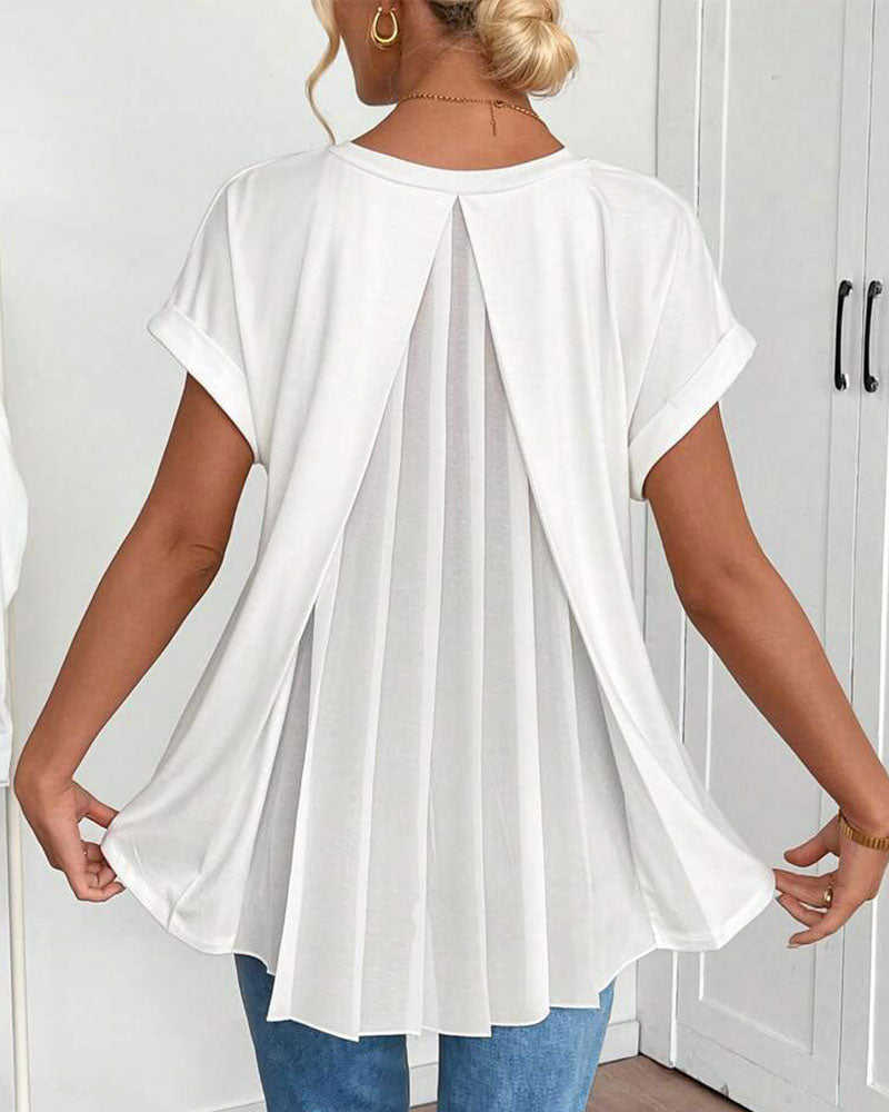 Elira | Breathable Flowy V-Neck Top