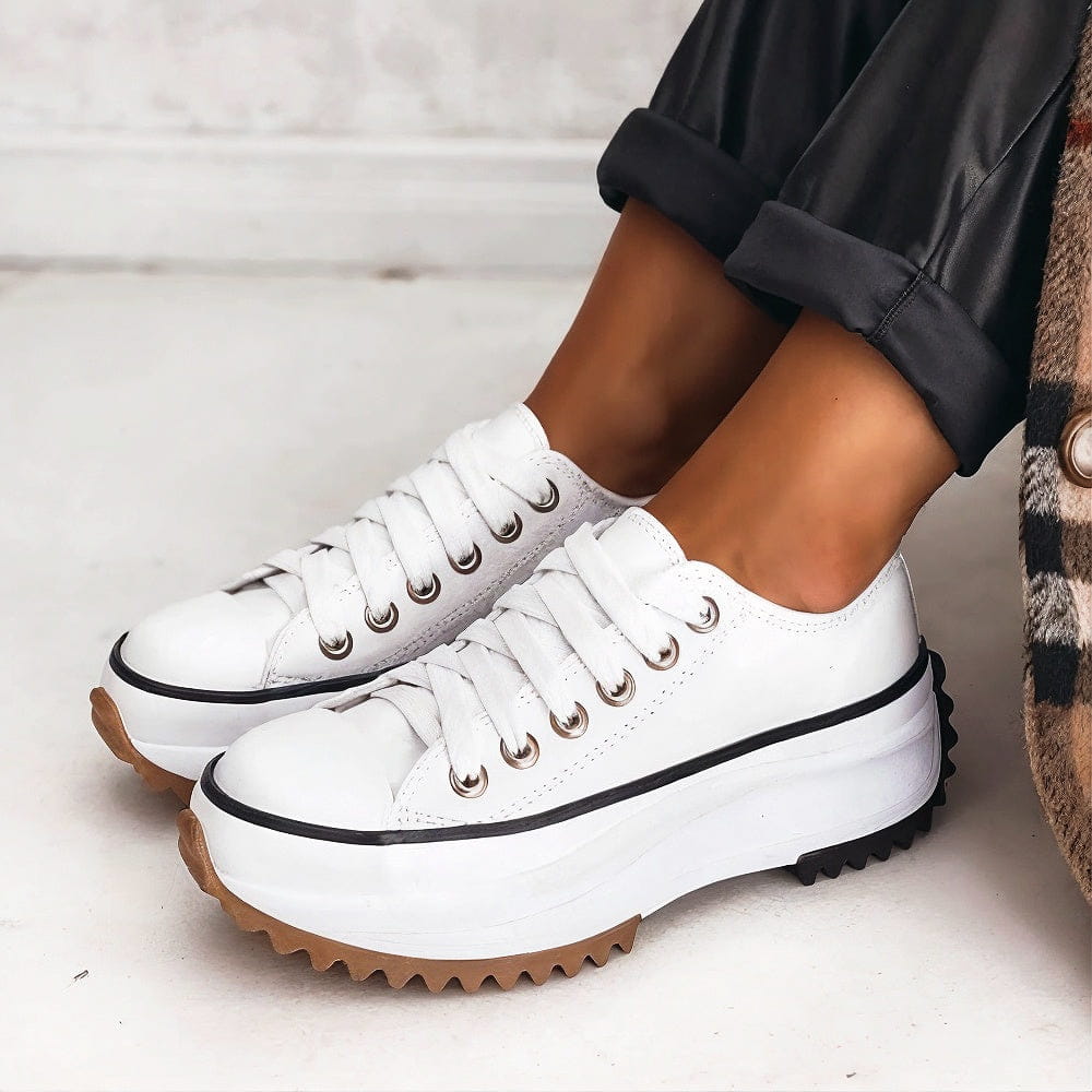 Lucinda | Supportive Platform Trainers