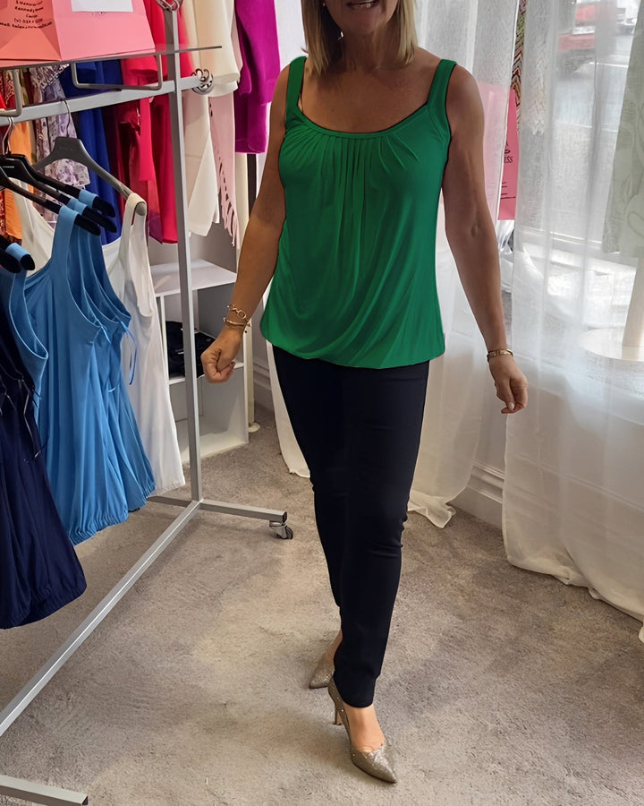 Donna | Breathable Sleeveless Everyday Top