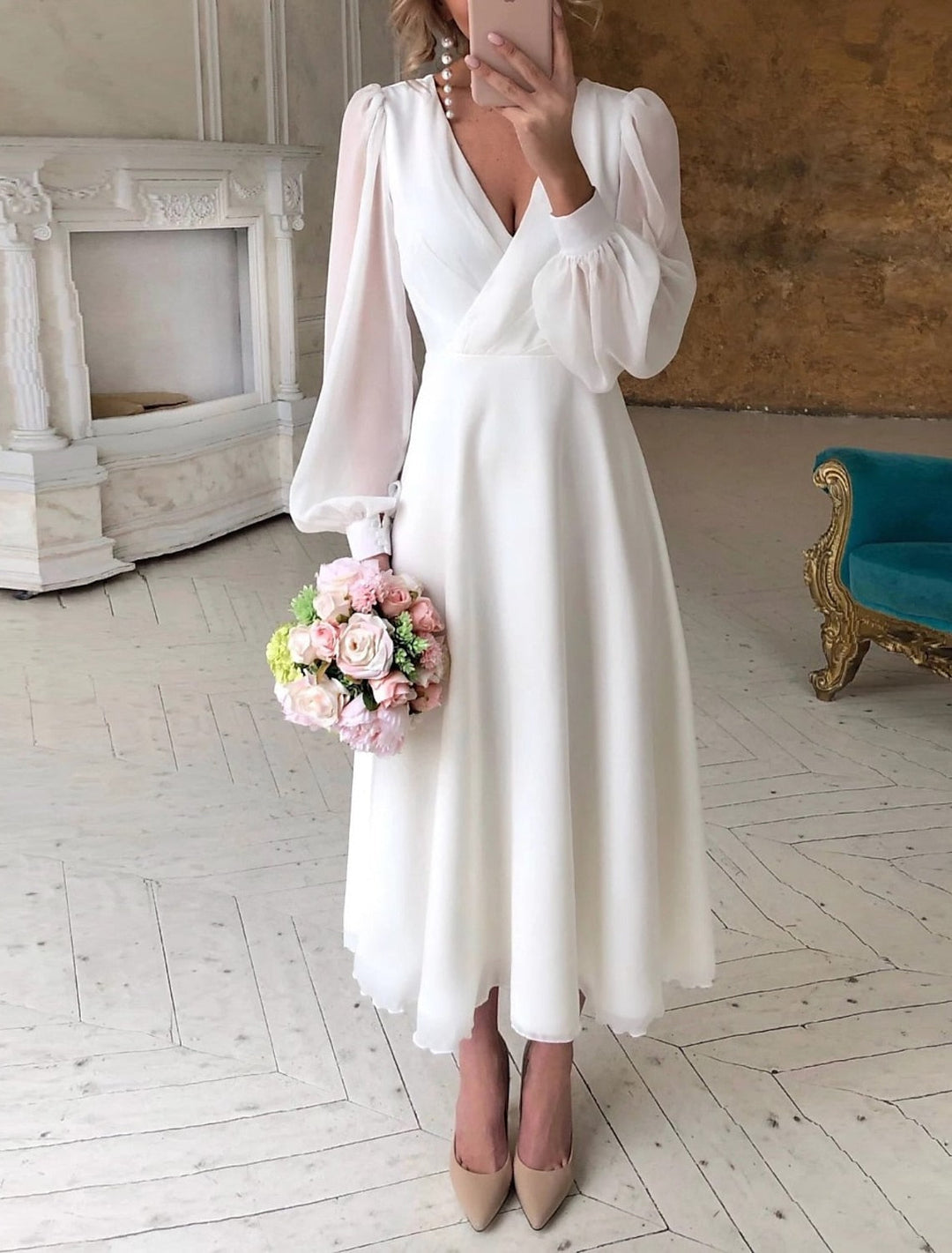 Lorraine | Flowing Long Sleeve Wedding Dress