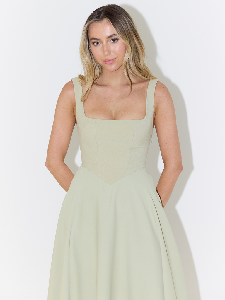 Helena | Elegant Flowy Midi Dress