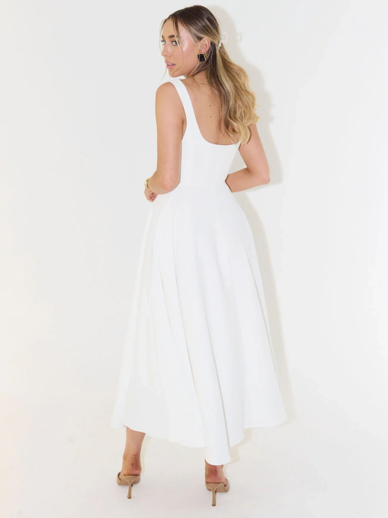 Grace | Square Neck Flowing Midi Dress