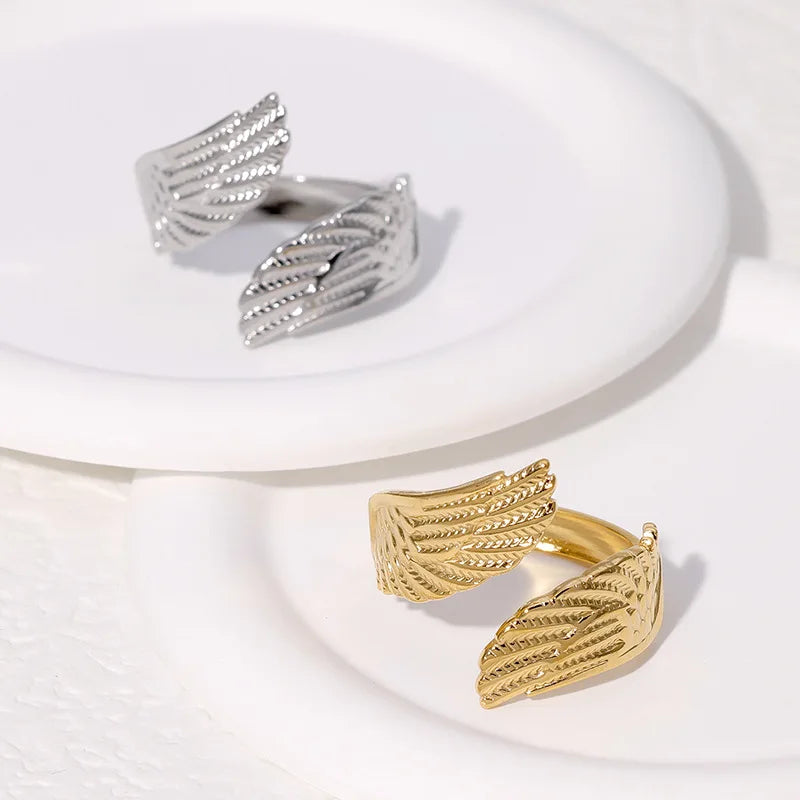 Anillo Alas de Ángel, Fuerza y Protección