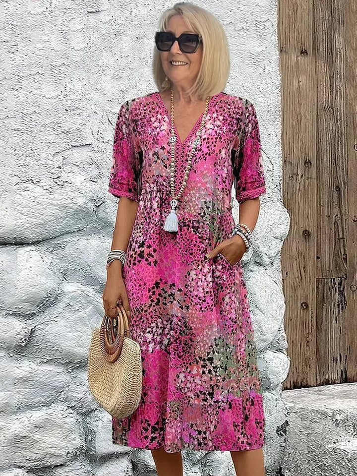Guardy | Classic V-Neck Dress