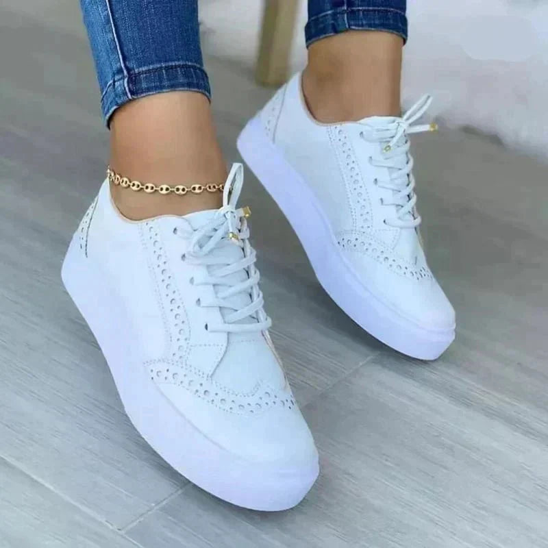 Nelly | Orthopaedic Platform Trainers