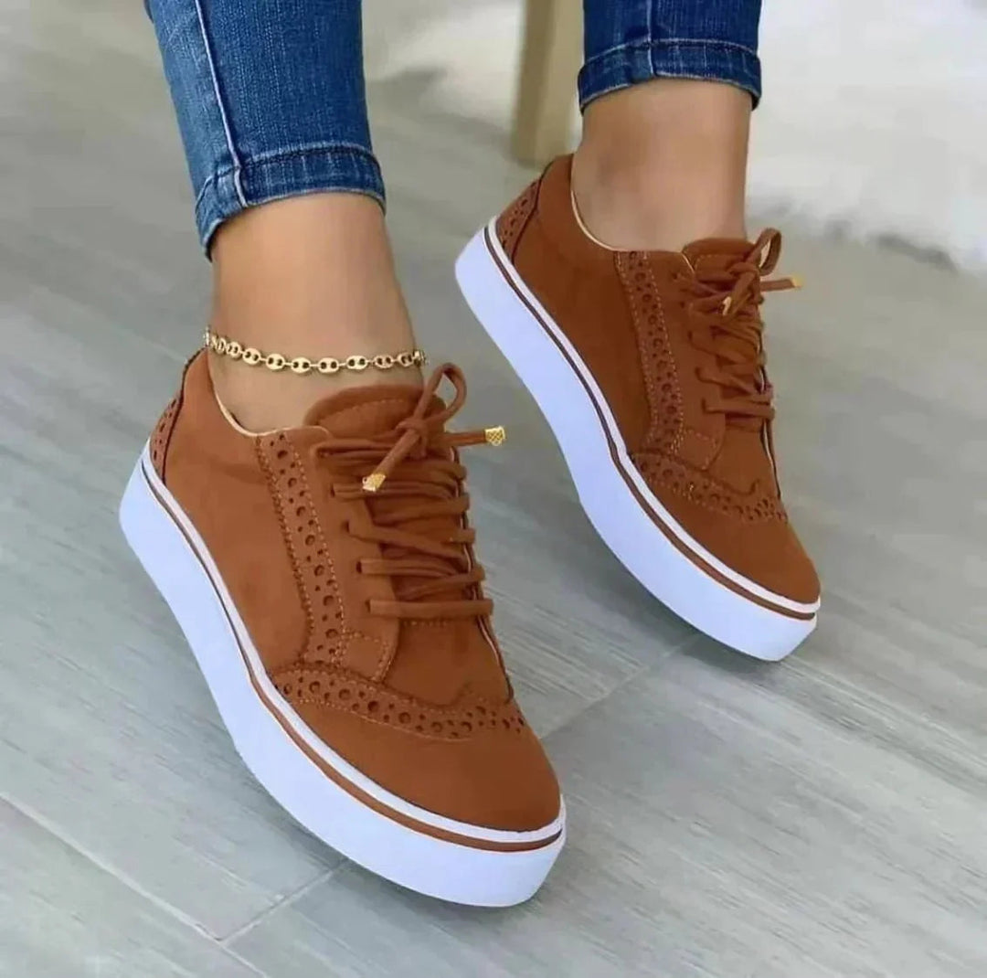 Nelly | Orthopaedic Platform Trainers